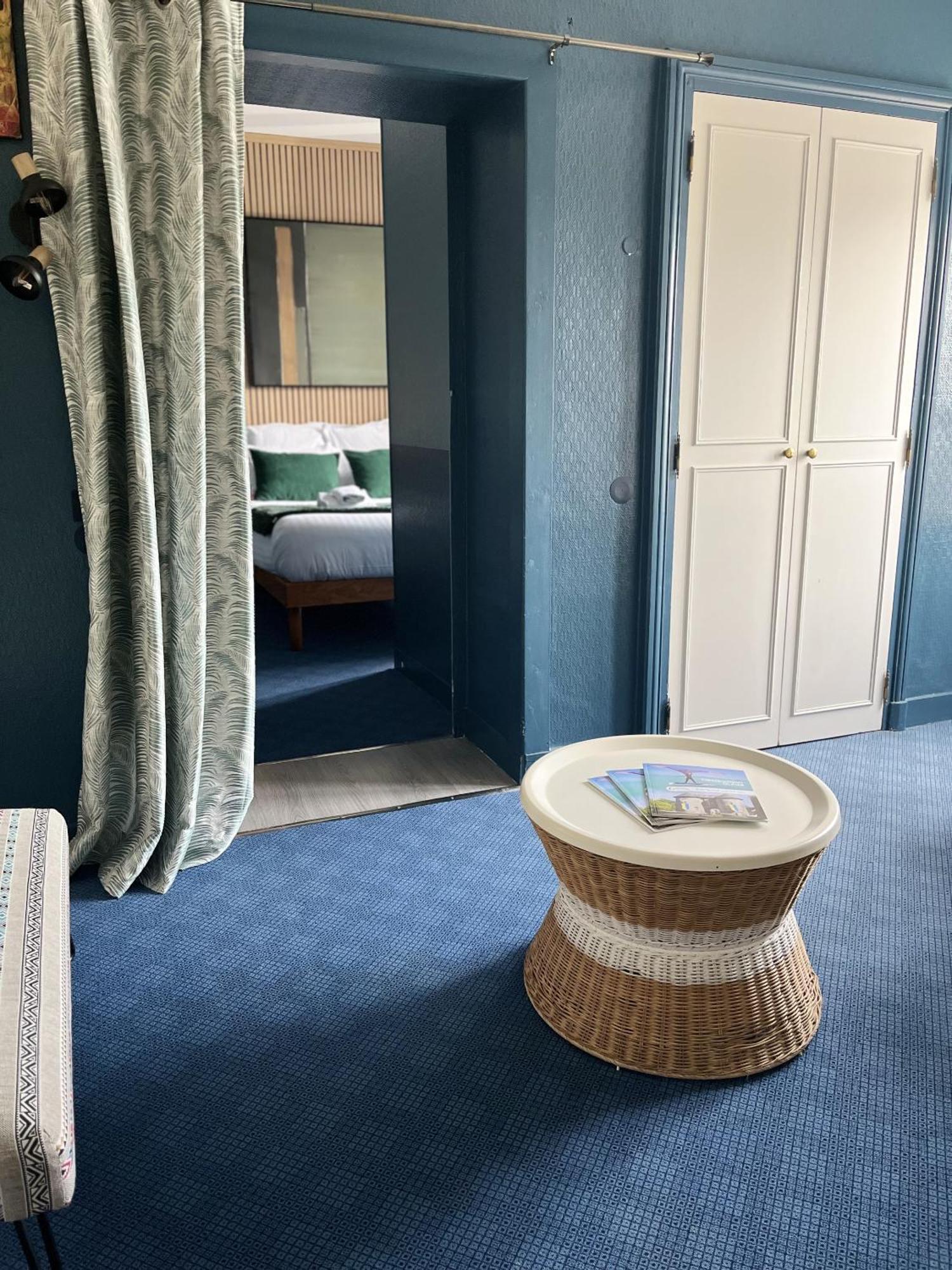 Hotel Des Pins Jullouville-les-Pins Room photo